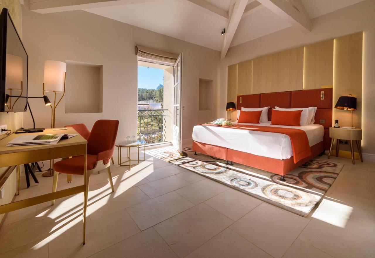 Hotel Domaine De Valmouriane Saint-Rémy-de-Provence Esterno foto