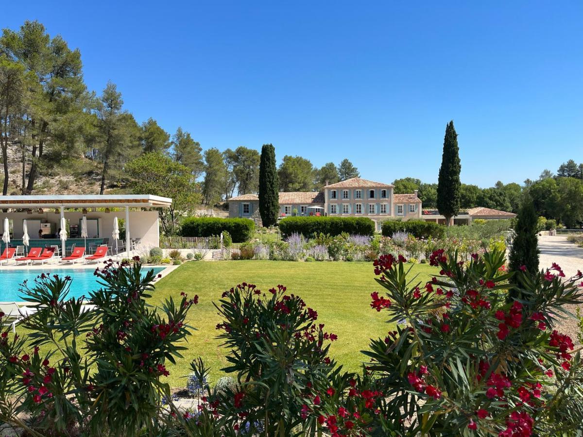 Hotel Domaine De Valmouriane Saint-Rémy-de-Provence Esterno foto
